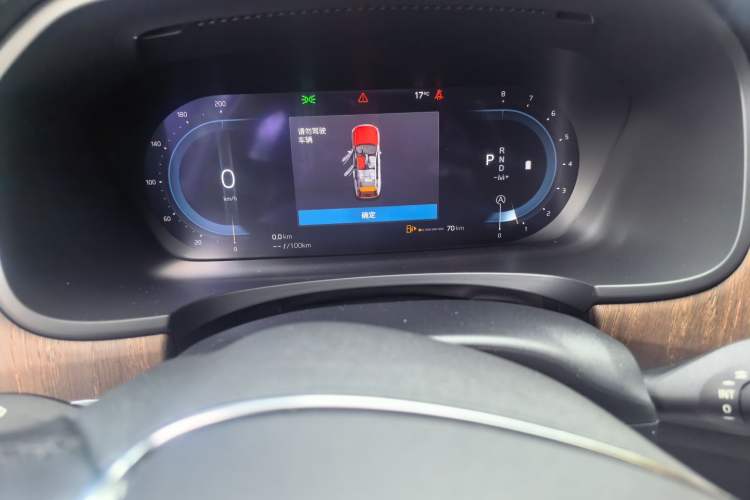 Used Volvo V90 2024 Cross Country B5 AWD Prestige Edition