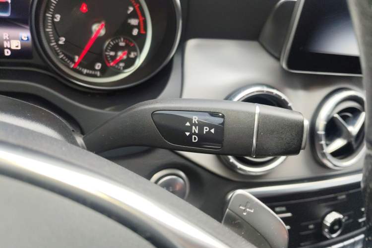 Used Mercedes-Benz CLA 2019 CLA 220 4MATIC
