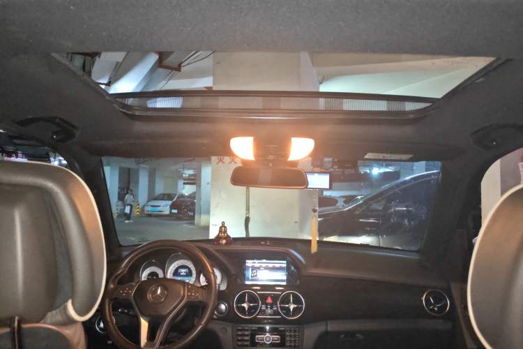 Used Mercedes-Benz GLK-Class 2013 Facelift GLK 300 4MATIC Luxury Edition