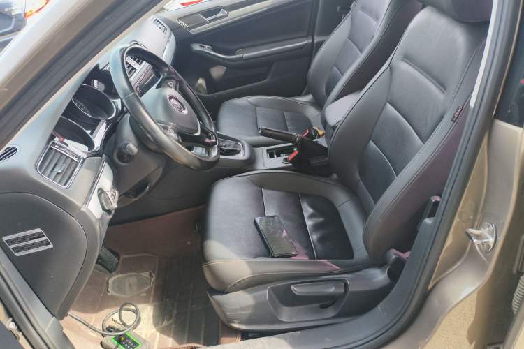 Used Volkswagen Sagitar 2017 1.6L Automatic Comfort Model Left Front Seat