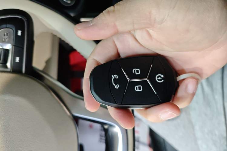 Used Lynk & Co 01 2017 2.0T Two-Wheel Drive Zhaopu Version