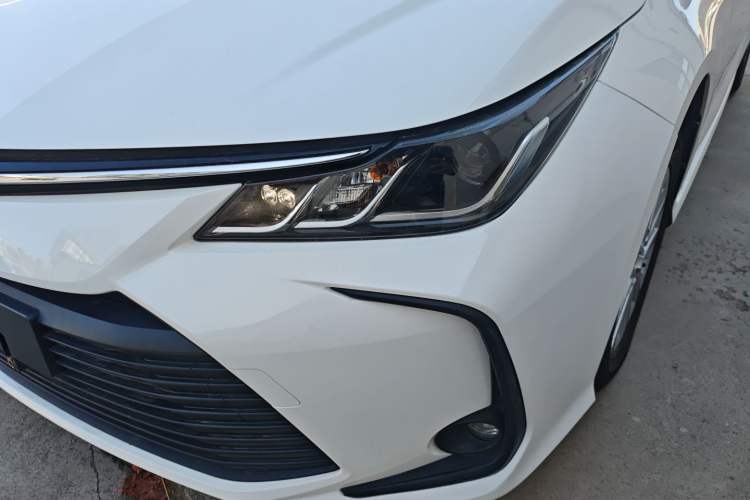 Used Toyota Corolla 2019 1.2T S-CVT GL Pioneer Edition
