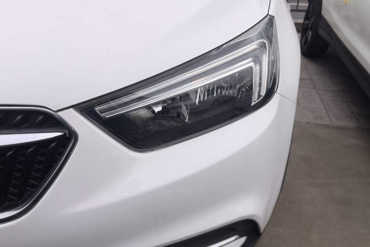 Used Buick Encore 2018 18T Automatic Two-Wheel Drive Urban Leading Model