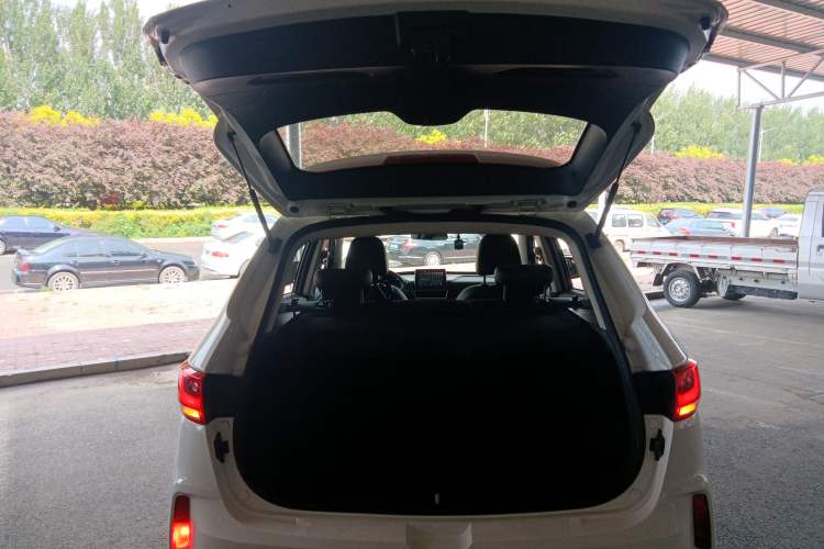 Used Bestune X40 2017 1.6L Automatic Luxury Model