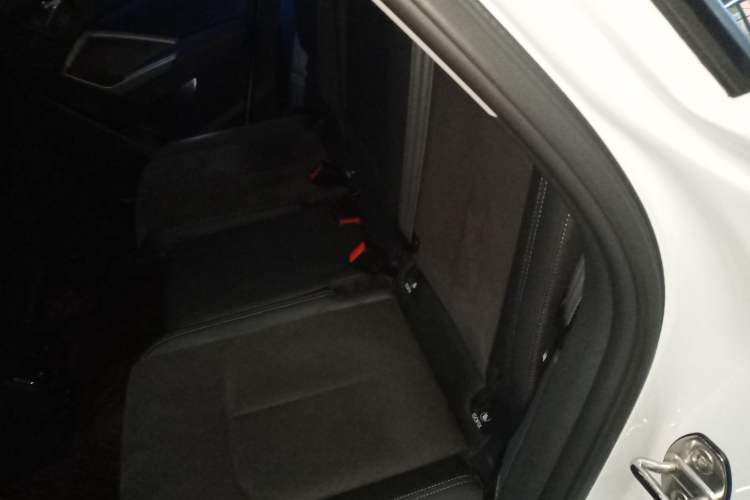 Used Audi Q3 2023 Updated 40 TFSI Fashionable and Dynamic Version
