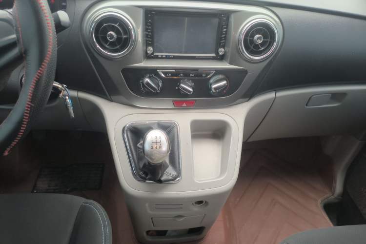 Used JAC Refine M3 2015 Maker Edition 1.6L Luxury Smart Version