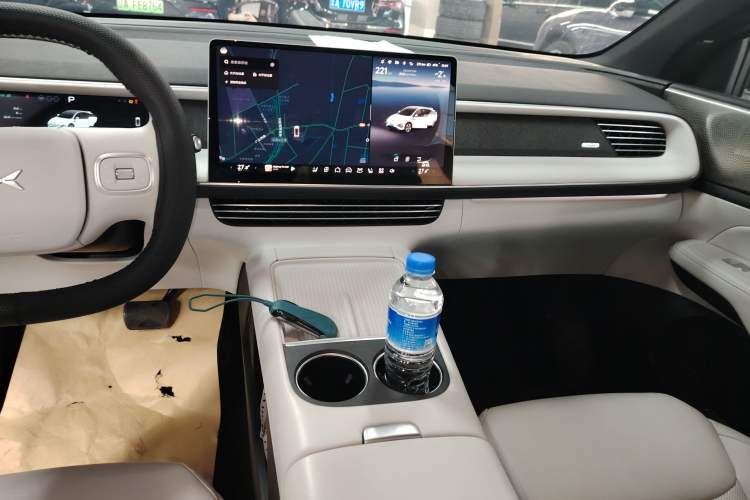 Used XPeng G6 2023 580 Long-Range Pro