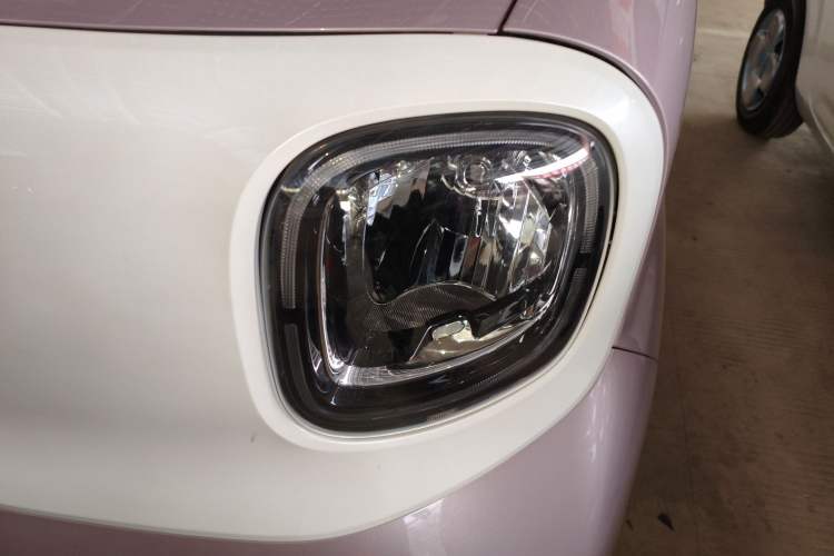 Used Bestune Pony 2026 Model 222km Cute Horse Plus Left Front Headlight