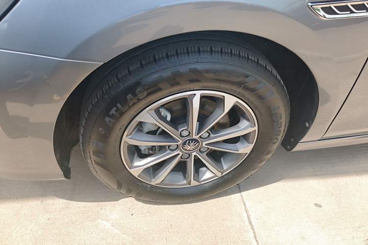 Used BYD Qin PLUS 2024 HONOR Edition DM-i 55KM Leading Model Exterior 4