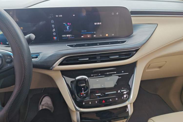 Used Buick GL8 2023 ES Lu Zun Deluxe Model