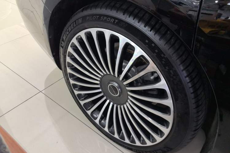 Used Hima Stelato S9 2024 All-Electric Ultra Four-Wheel-Drive Flagship Edition
