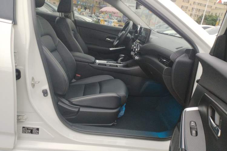 Used Nissan Sylphy 2023 1.6L CVT Enjoyment Edition Right Front Seat