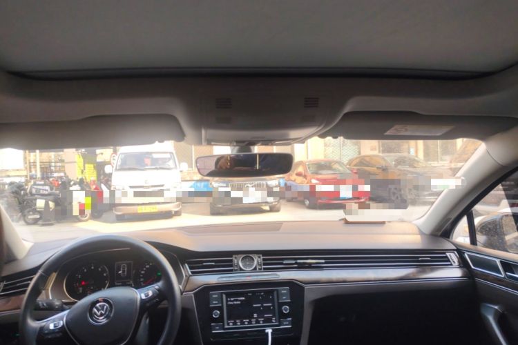 Used Volkswagen Magotan 2018 380TSI DSG Luxury Model Headliner