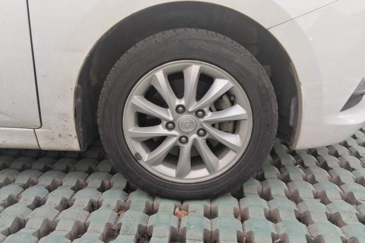 Used CHANGAN Alsvin V7 2016 1.6L Manual Enjoyment Model China V Standard Right Front Wheel Hub