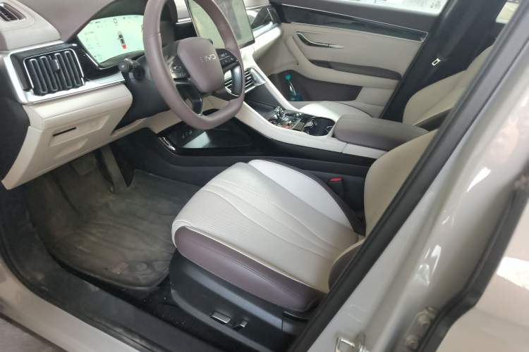 Used BYD Song PLUS New Energy 2025 DM-i Smart Drive 112KM Prestige Model