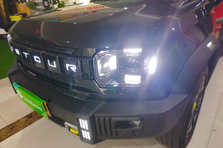 Used JETOUR Shanhai Traveler C-DM 2025 206km XWD Extended-Length 7-Seater Left Front Headlight