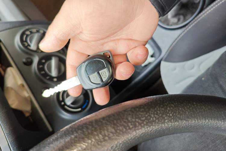 Used Suzuki Alto 2013 1.0L Manual Luxury Model