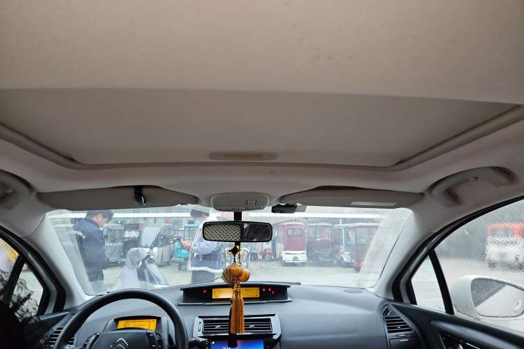 Used Citroen C-Quatre 2013 Sedan 1.6L Manual - Prestige Model