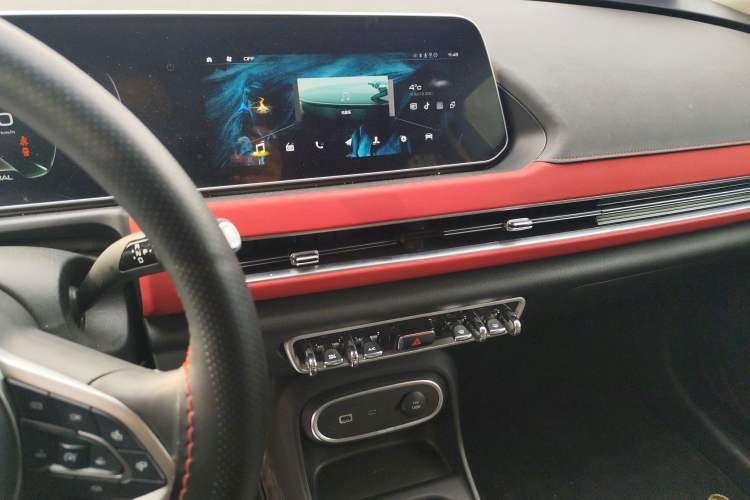 Used ORA Good Cat GT 2023 Mulan Edition 401km Luxury Version
