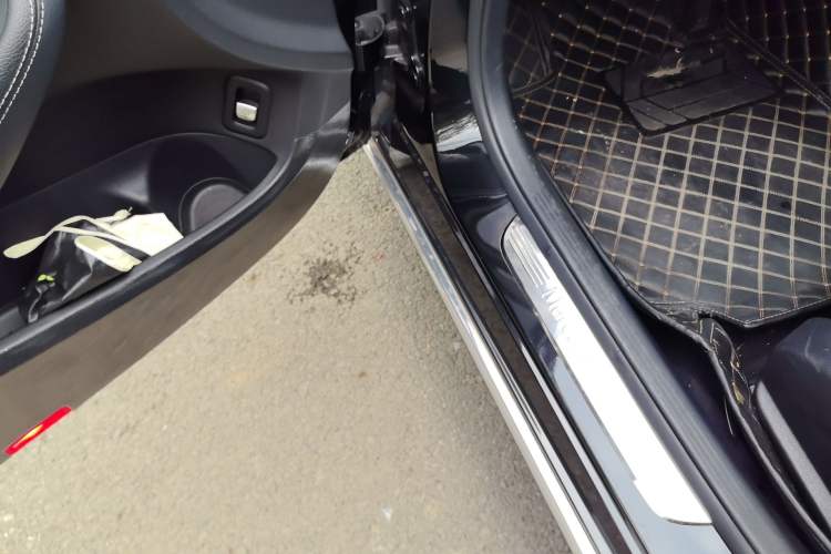 Used Mercedes-Benz C-Class 2018 C 180 L Fashion Model