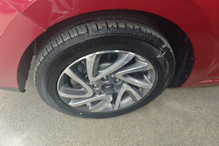 Used JAC Group Refine S2 2016 1.5L CVT Luxury Model Two-Tone Version