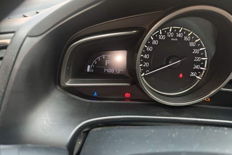 Used Mazda 3 Axela 2017 Sedan 2.0L Automatic Prestige Model China V Standard
