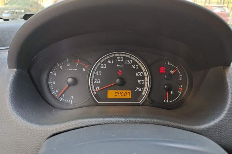 Used Suzuki Swift 2009 1.3L Manual Value Edition