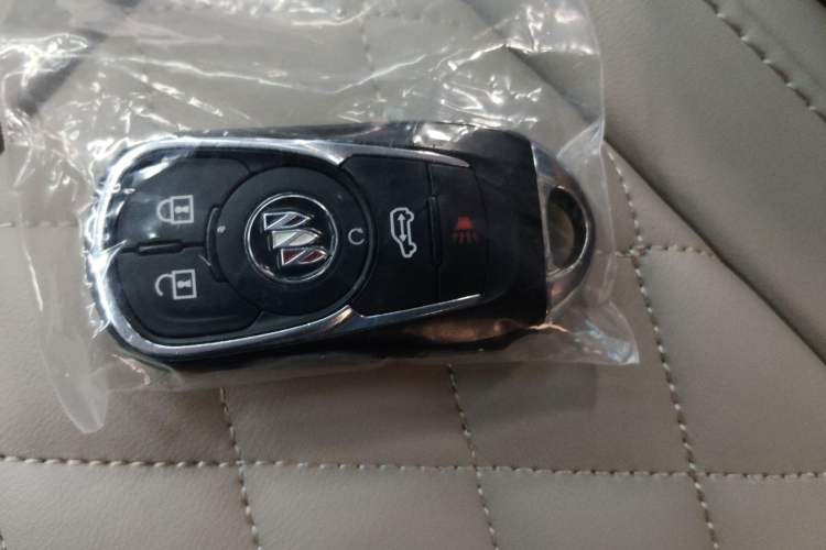 Used Buick GL8 2022 ES Landtrek 653T Comfort Edition Vehicle Key