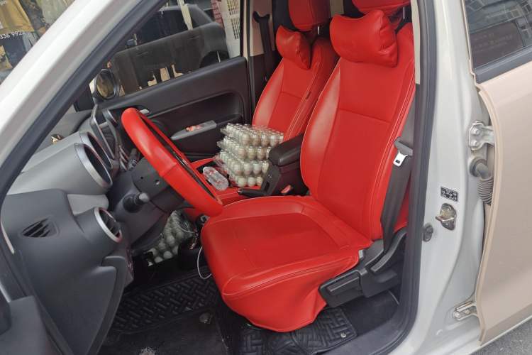 Used ORA Black Cat 2022 301km Base Version Ternary Lithium Left Front Seat