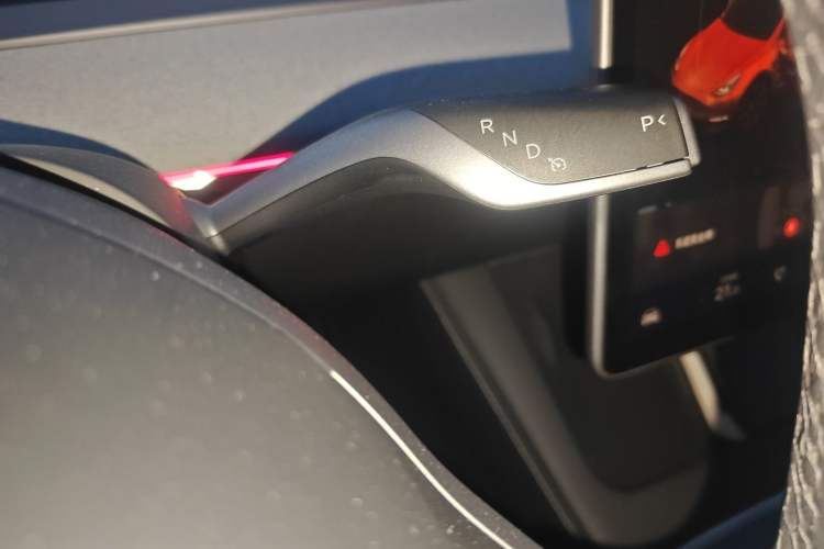 Used Tesla Model Y 2023 Rear-Wheel-Drive Version