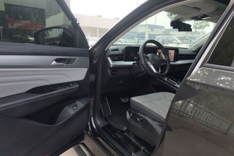 Used Volkswagen Tavendor 2023 380TSI Four-Wheel Drive R-Line Cruise Edition