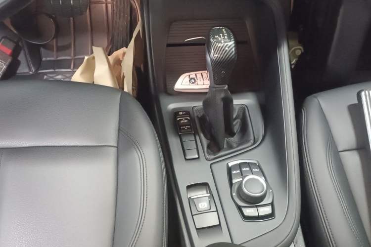 Used BMW X1 2018 sDrive20Li Leading Model
