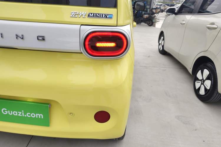 Used Wuling Hongguang MINIEV 2024 3rd Generation 215km Youth Edition