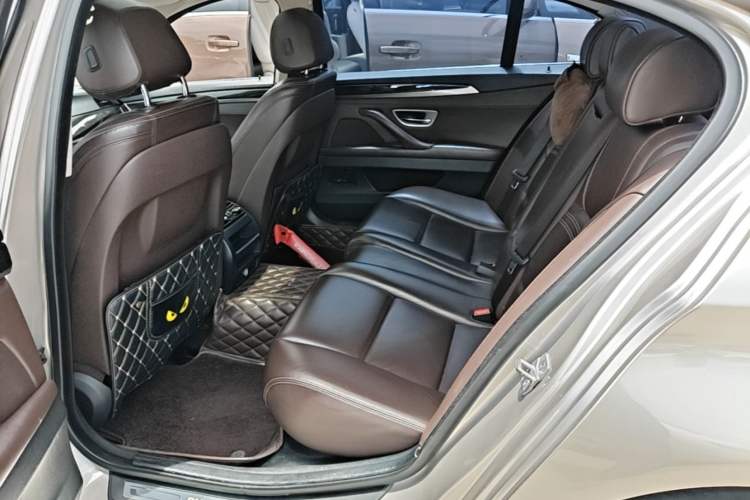 Used BMW 5 Series 2014 528Li Leading Model