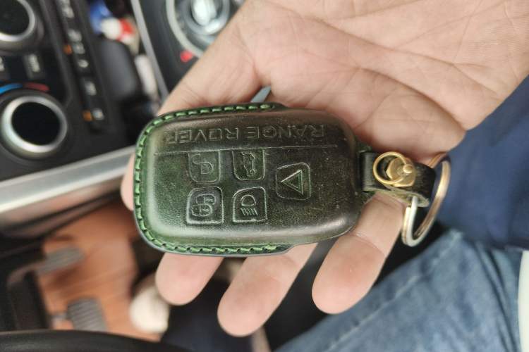 Used Land Rover Discovery Sport 2016 2.0T HSE
