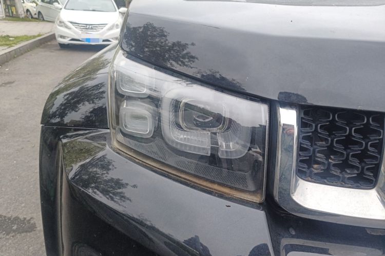 Used BAIC Off-Road BJ40 2018 PLUS 2.0D Manual Four-Wheel Drive Prestige Model China V Emission Standard Right Front Headlight