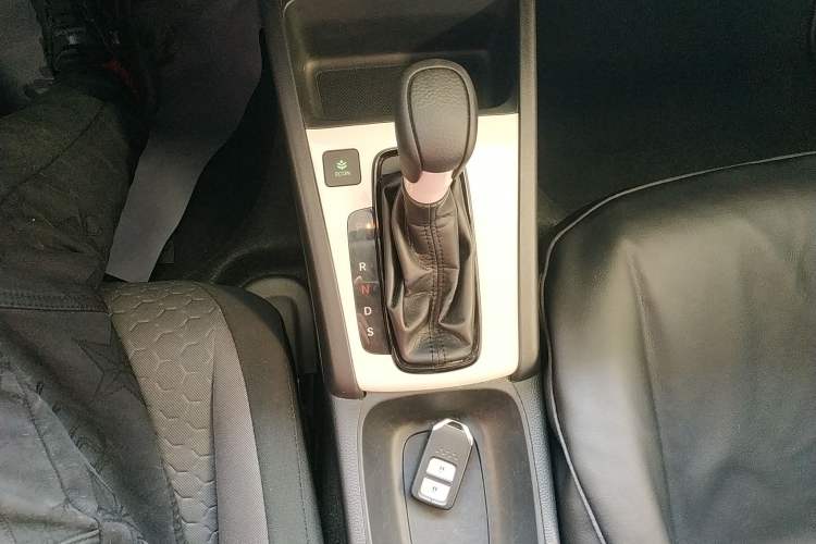 Used Honda Fit 2021 1.5L CVT Trend Edition Gear Lever