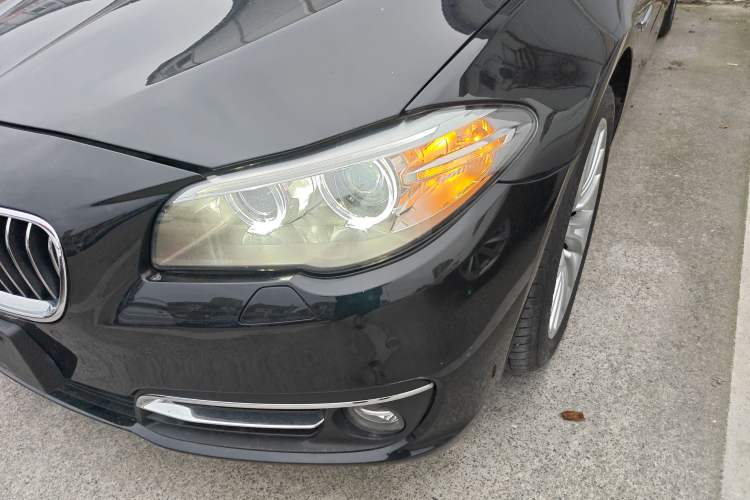 Used BMW 5 Series 2017 525Li Luxury Design Package Left Front Headlight