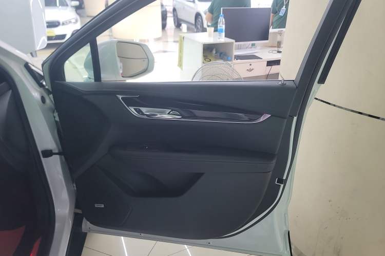 Used Cadillac XT5 2020 28T Luxury Version