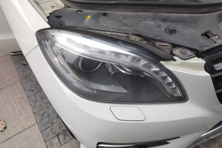 Used Mercedes-Benz M-Class 2012 ML 300