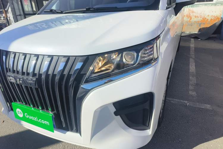 Used BAW Ruisheng Ace M7 2025 2.0L Automatic Long Wheelbase Luxury Version 7 Seats