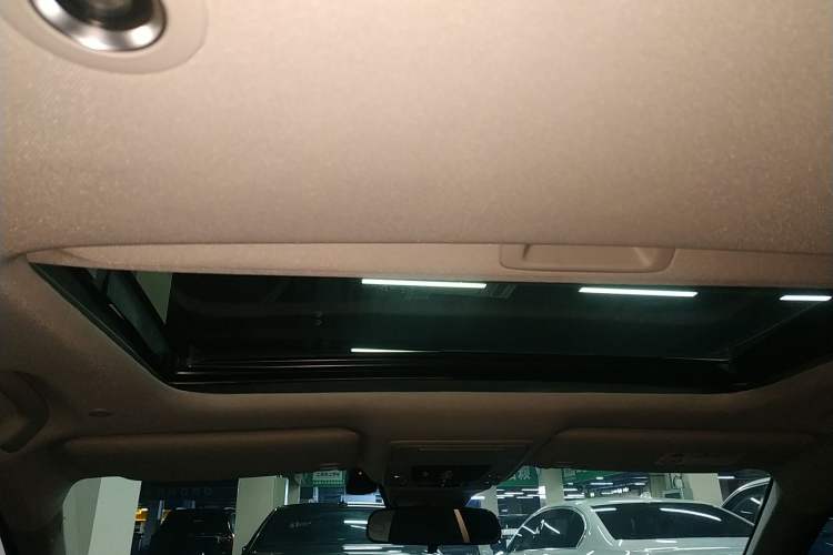 Used Honda Accord 2024 260TURBO Luxury Edition Headliner