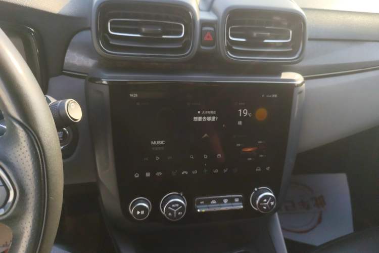 Used Lynk & Co 02 Hatchback 2022 2.0TD Pro