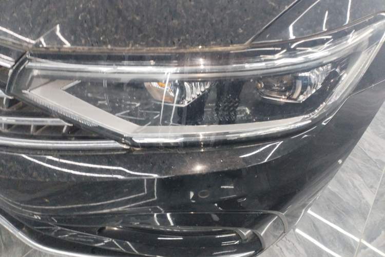 Used Volkswagen Magotan 2025 Zhongxiang Version 280TSI DSG Comfort Edition