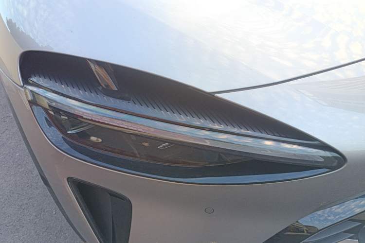 Used Xiaomi Auto YU7 2025 Ultra-Long Range All-Wheel Drive Pro Version
