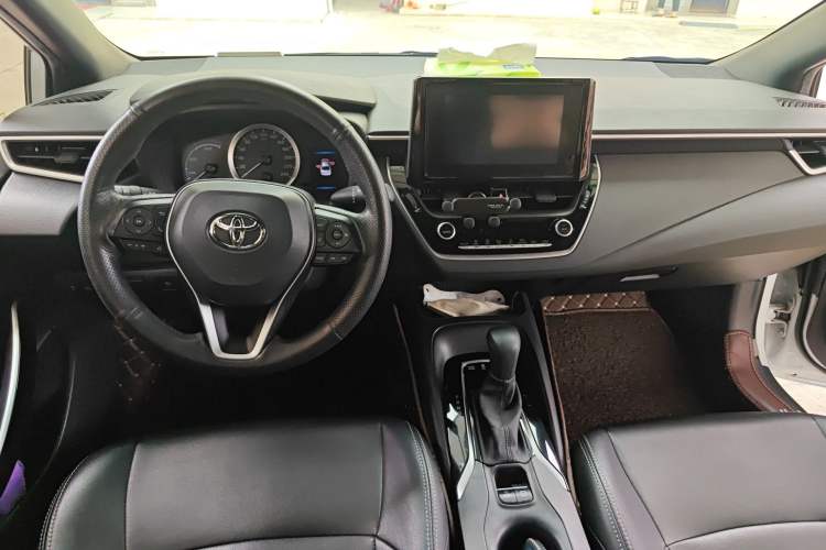 Used Toyota Levin 2022 Dual-Motor 1.8H E-CVT Leading Edition Center Console
