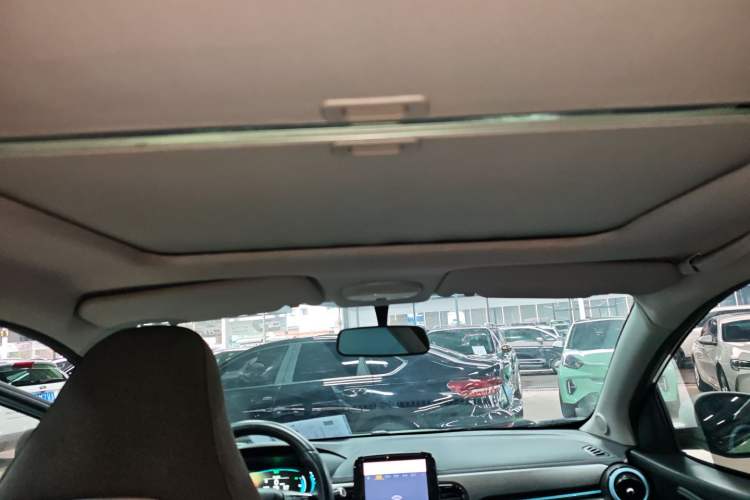 Used Chery Little Ant 2022 Sweet Pink Edition Full-Sugar Version 3-Cell Lithium 30kW 301km