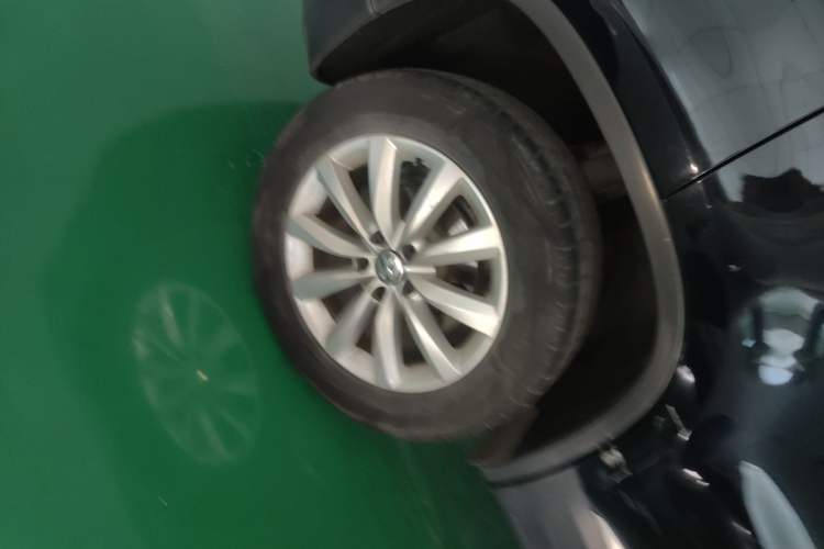 Used Volkswagen Tiguan 2016 2.0 TSI Four-Wheel Drive Standard Version