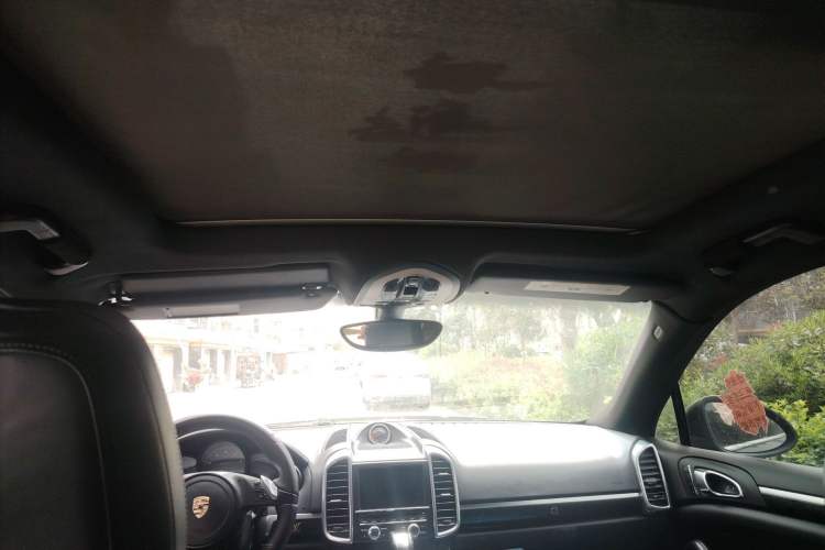 Used Porsche Cayenne 2013 3.6L automatic transmission U.S. specification Headliner