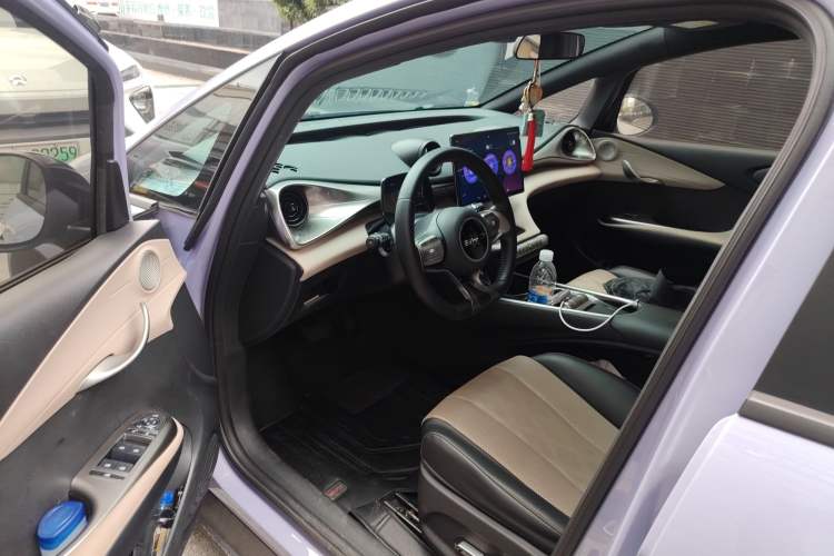 Used BYD Dolphin 2023 420 km Fashion Edition